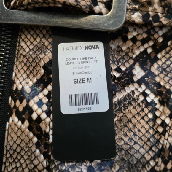 Fashion Nova Snake Print Belted Sleeveless Crop Top in Brown and Black - Picture 2 of 2